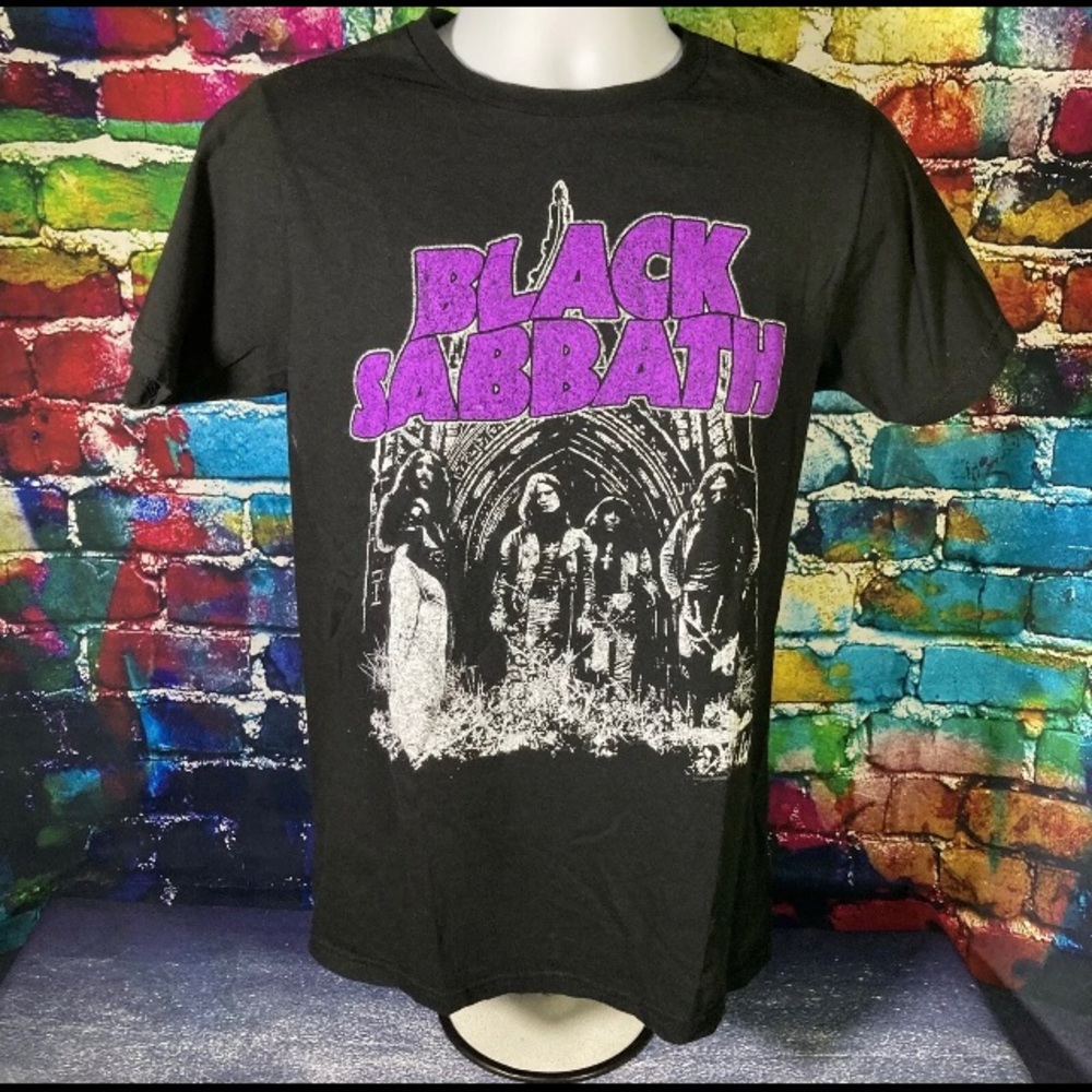 Black Sabbath Ozzy Osbourne Band Graphic T-shirt Men’s M.